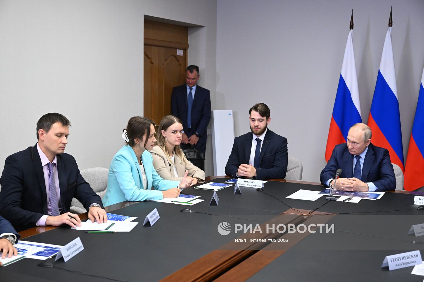 Рабочая поездка президента РФ В. Путина в Приволжский федеральный округ