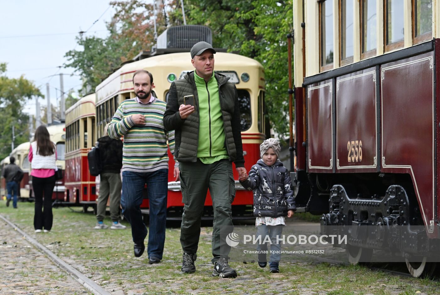 Парад трамваев в День города