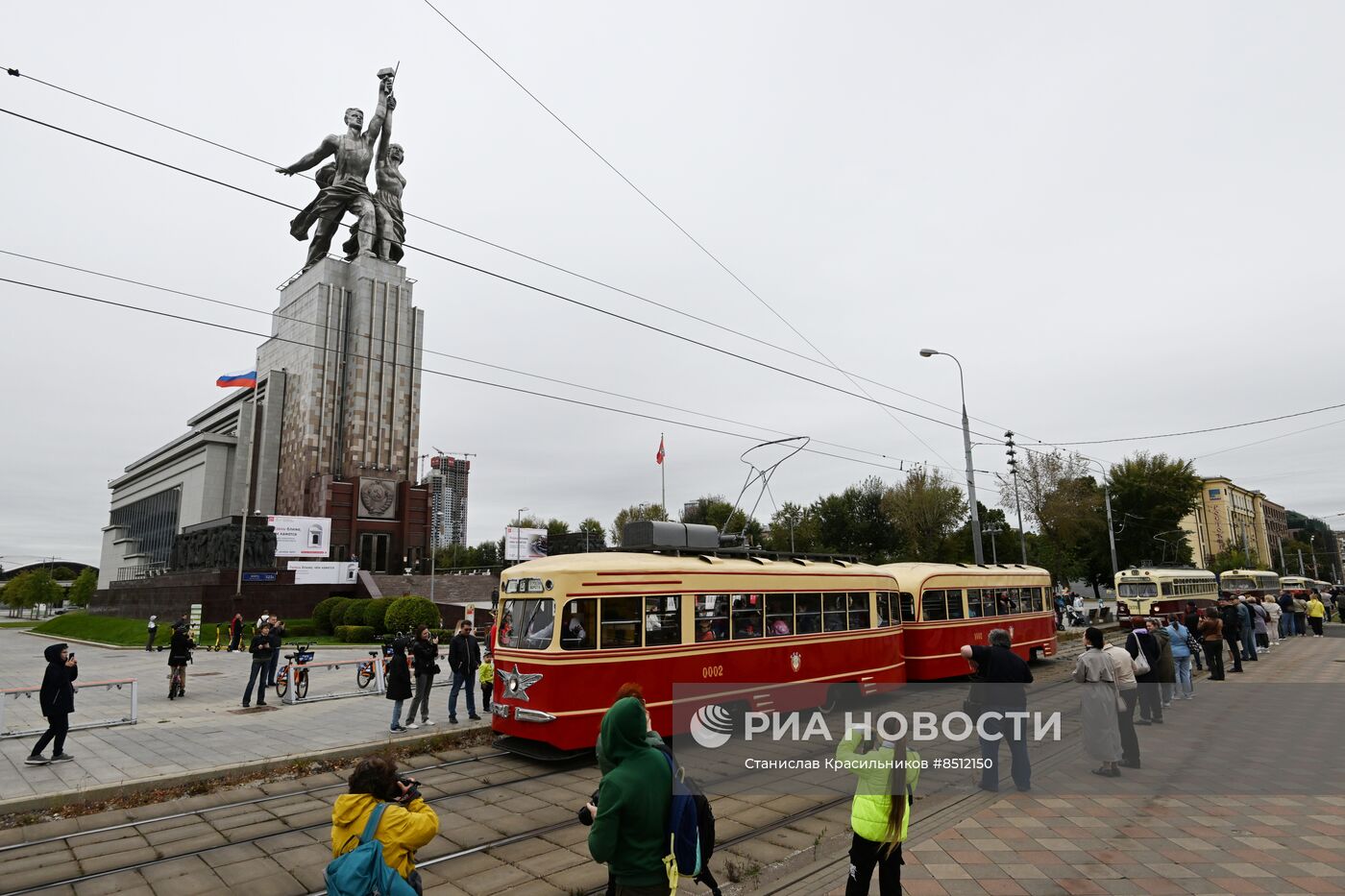 Парад трамваев в День города