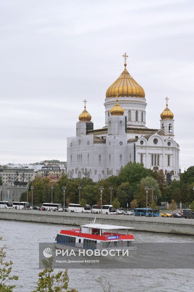 Парад судов на Москве-реке в честь Дня города