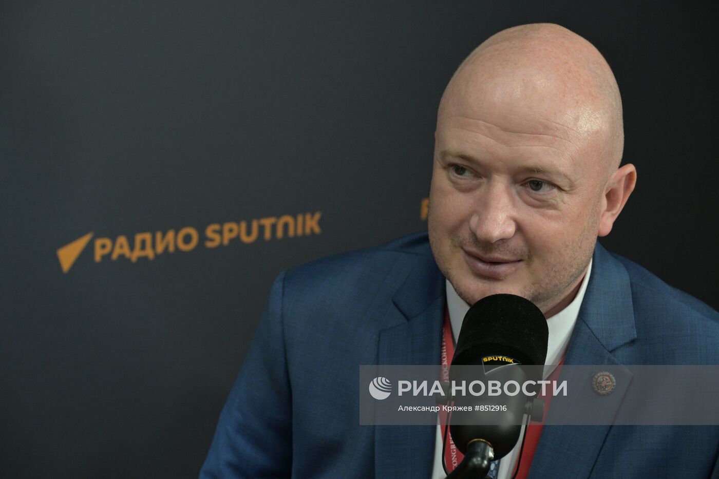 ВЭФ-2023. Работа стендов РИА Новости и радио Sputnik