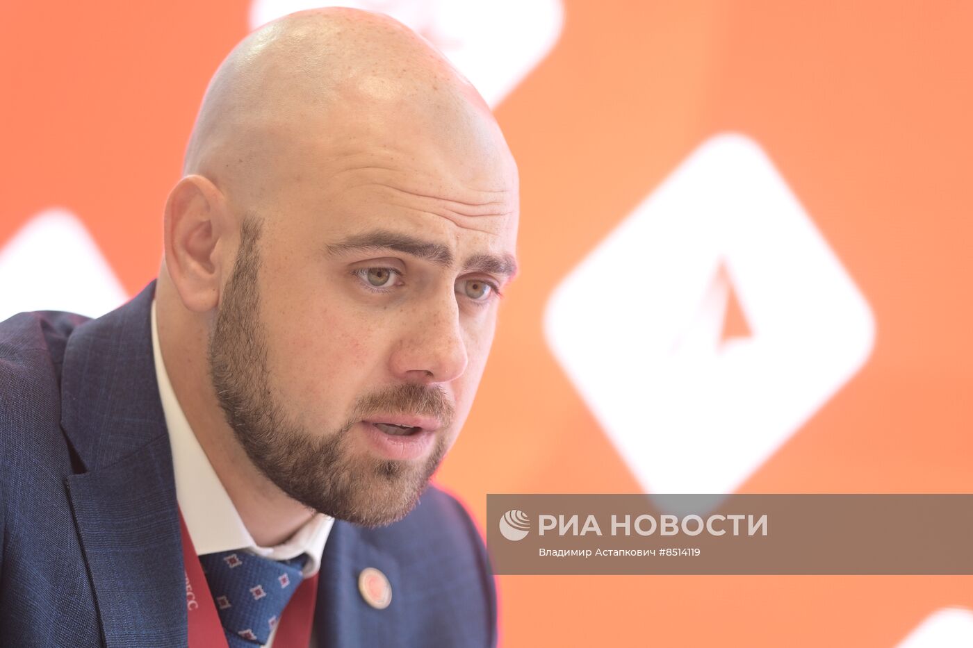 ВЭФ-2023. Работа стендов РИА Новости и радио Sputnik