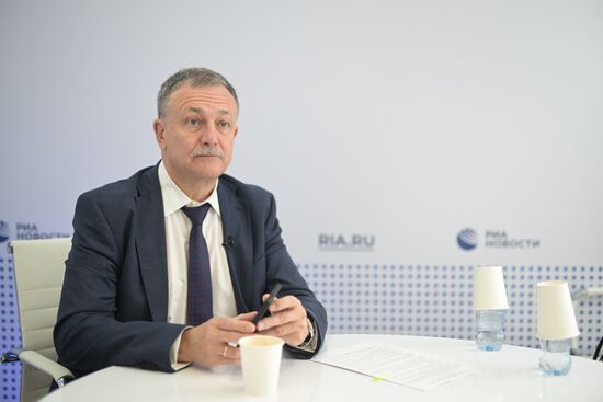 ВЭФ-2023. Работа стендов РИА Новости и радио Sputnik