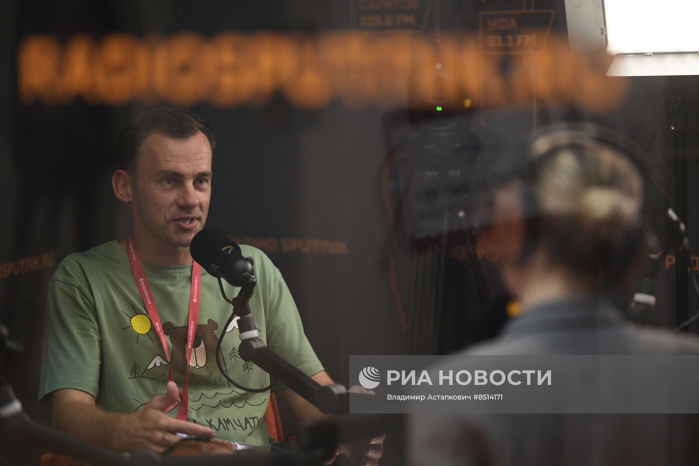 ВЭФ-2023. Работа стендов РИА Новости и радио Sputnik