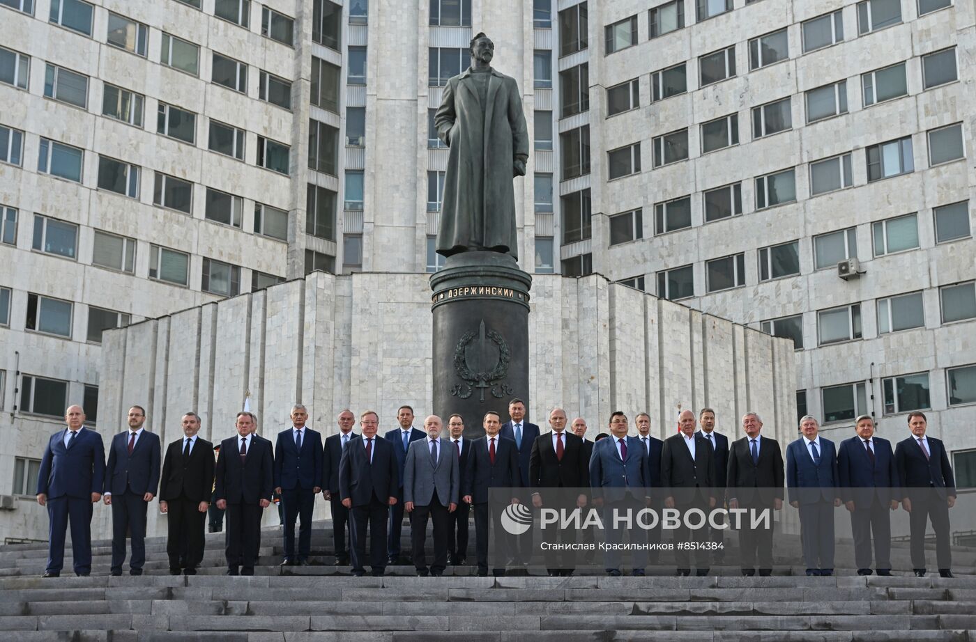 Открытие памятника Ф.Э. Дзержинскому в штаб-квартире Службы внешней разведки РФ