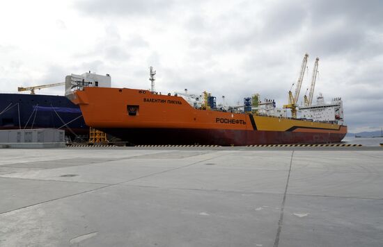 Рабочая поездка президента РФ В. Путина в Дальневосточный федеральный округ