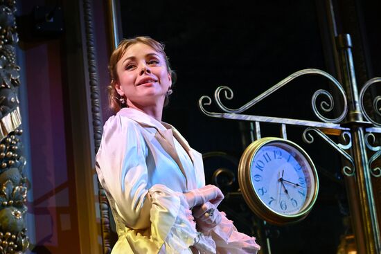 Премьера спектакля "Красавец мужчина" в театре "Школа современной пьесы"