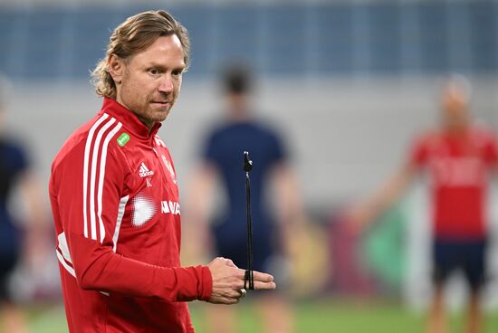 Футбол. Тренировка сборной России