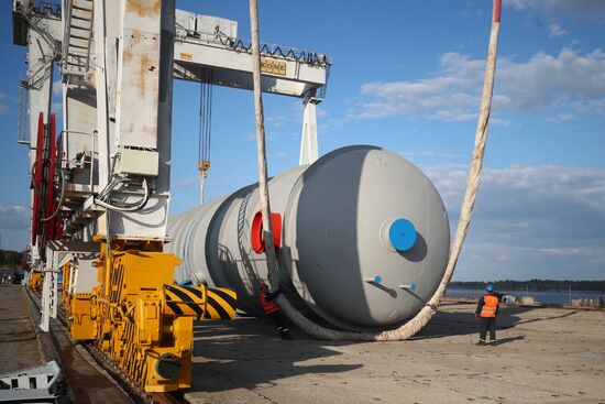 Отгрузка оборудования для нефтеперерабатывающих установок в Волгограде