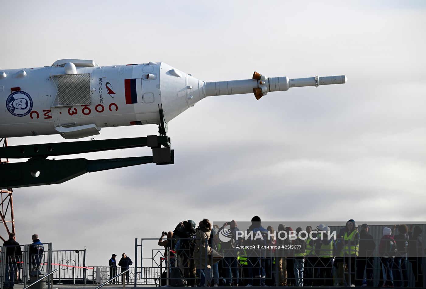 Вывоз РН "Союз-2.1а" с пилотируемым кораблем "Союз МС-24" на стартовый комплекс космодрома Байконур  