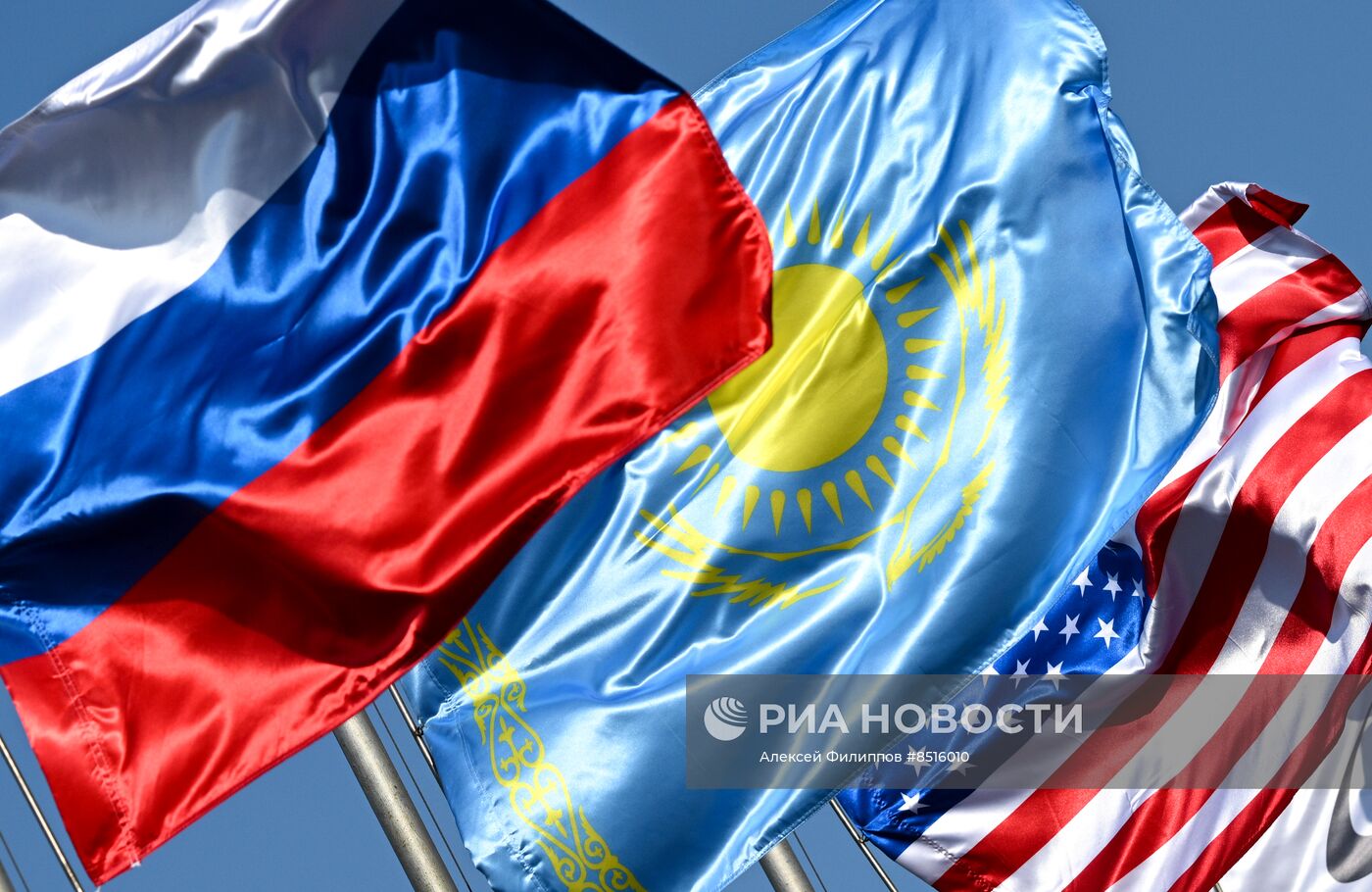 Вывоз РН "Союз-2.1а" с пилотируемым кораблем "Союз МС-24" на стартовый комплекс космодрома Байконур