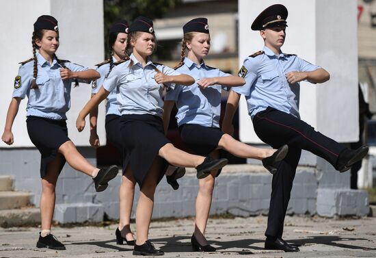 Начальная военная подготовка в школах Крыма