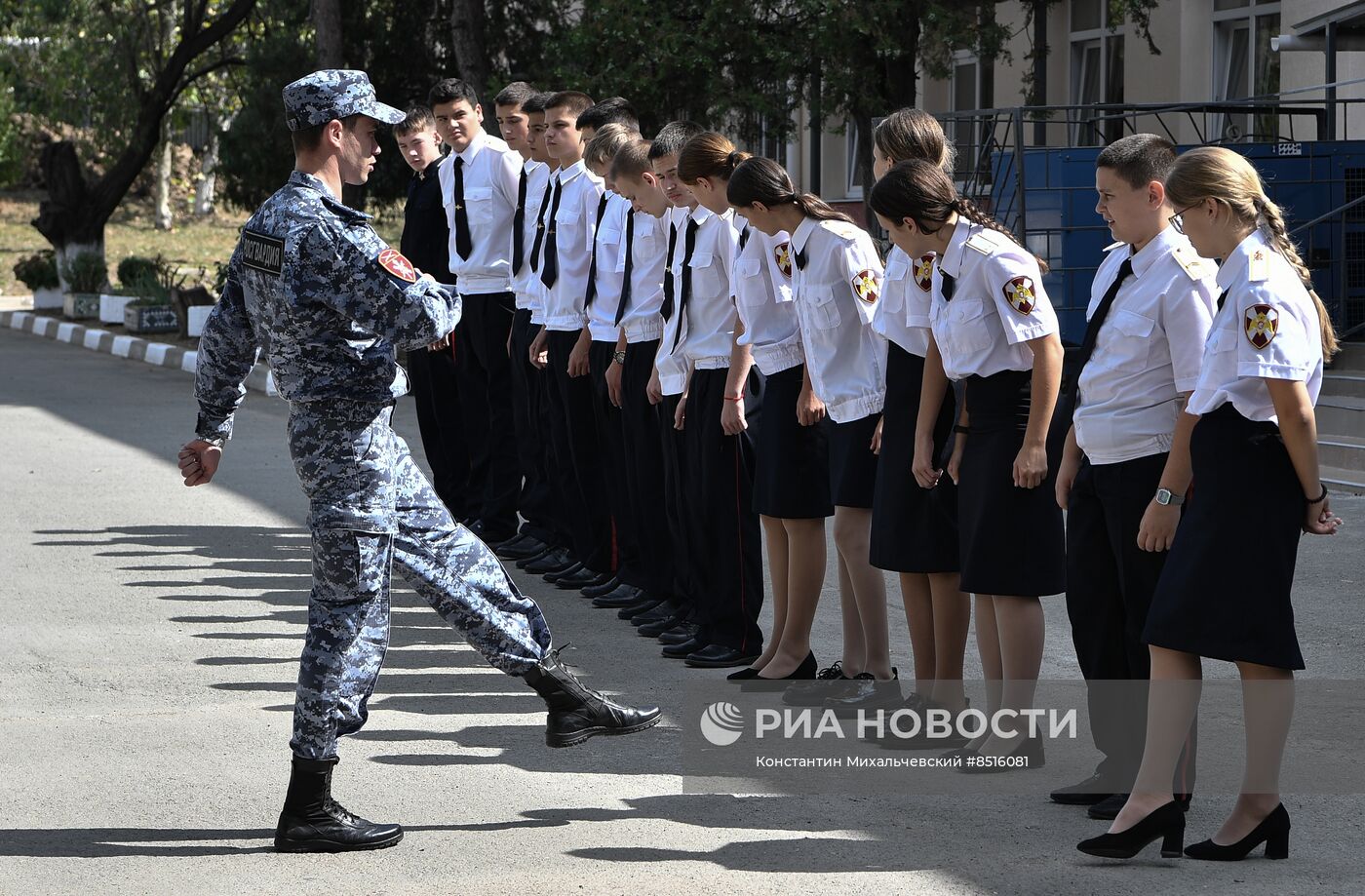 Начальная военная подготовка в школах Крыма