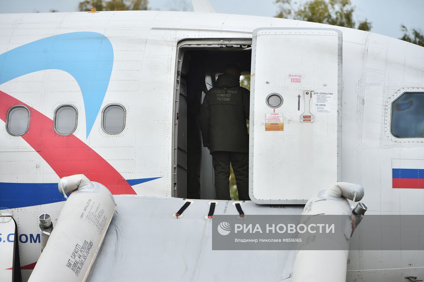 Пассажирский самолёт совершил вынужденную посадку в Новосибирской области