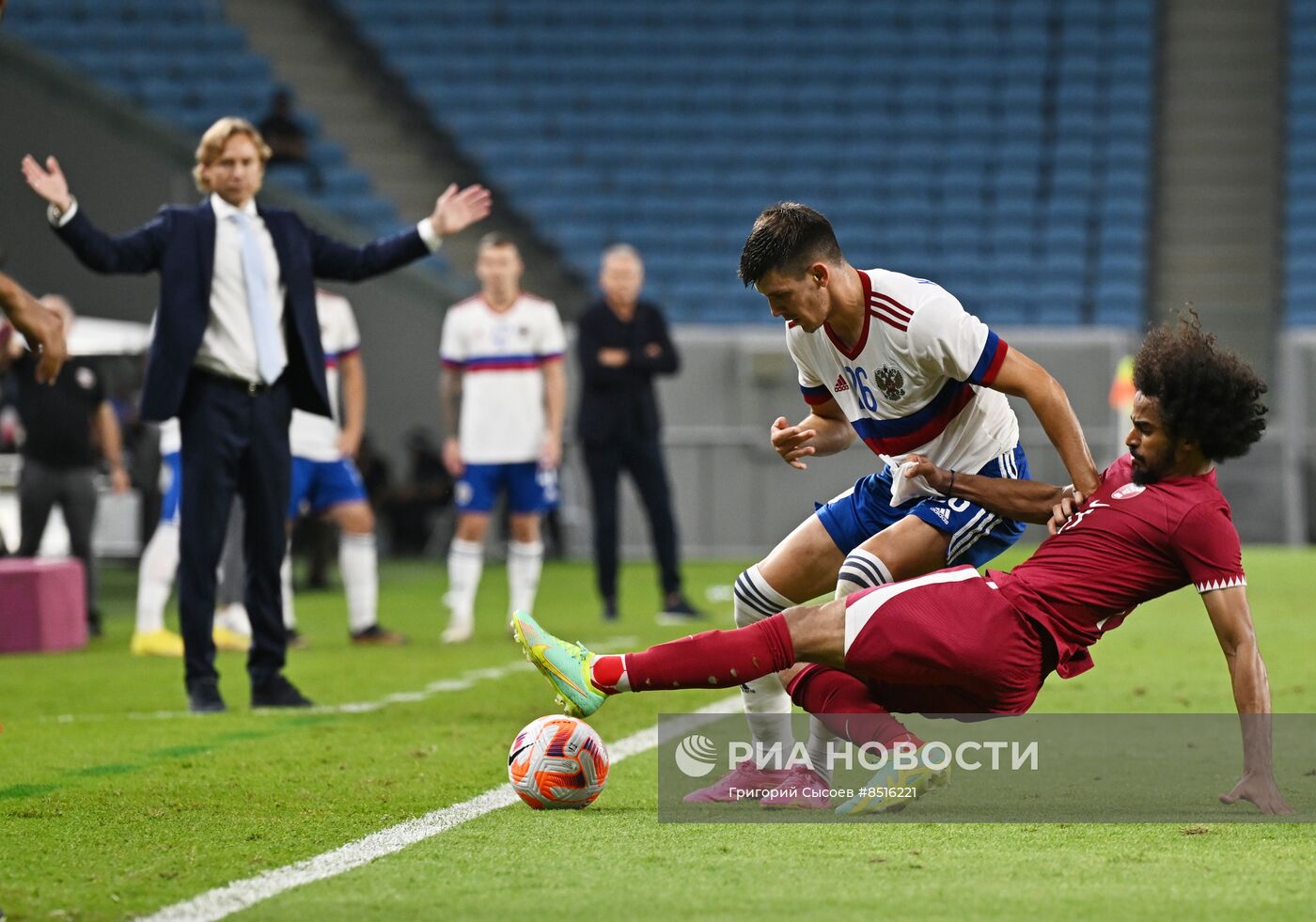 Футбол. Товарищеский матч. Катар - Россия