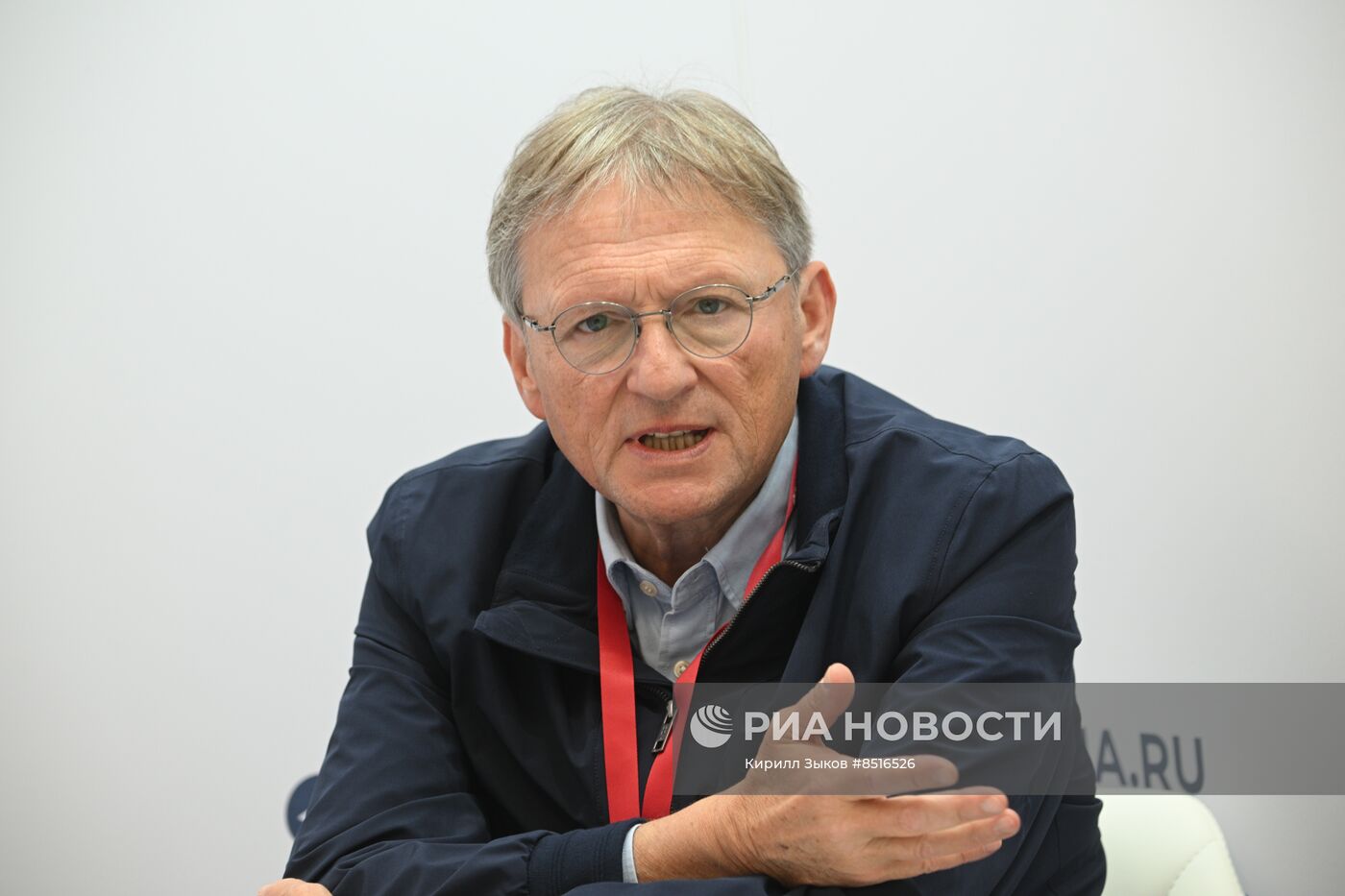 ВЭФ-2023. Работа стендов РИА Новости и радио Sputnik