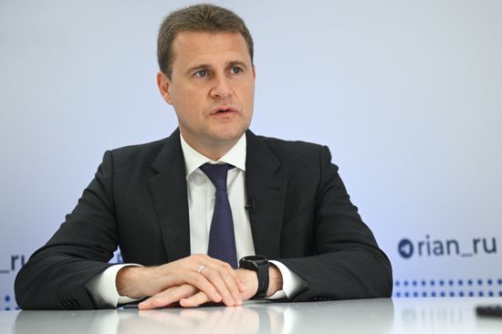 ВЭФ-2023. Работа стендов РИА Новости и радио Sputnik