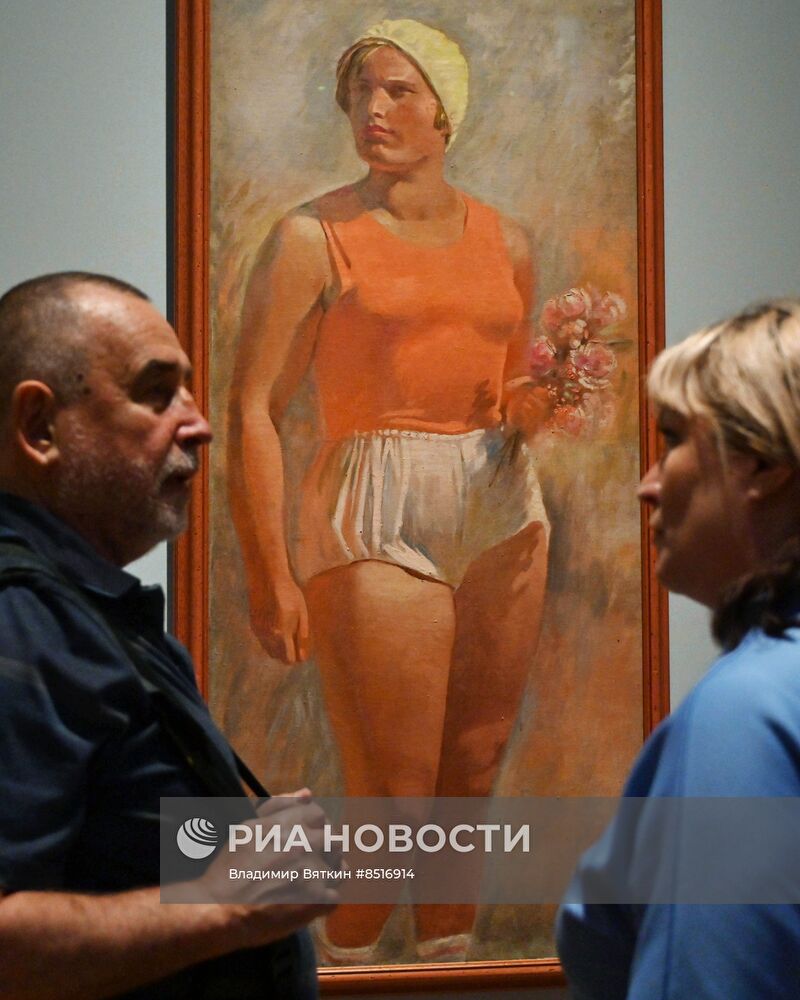 Выставка "Век спорта. К 100-летию московского спорта"