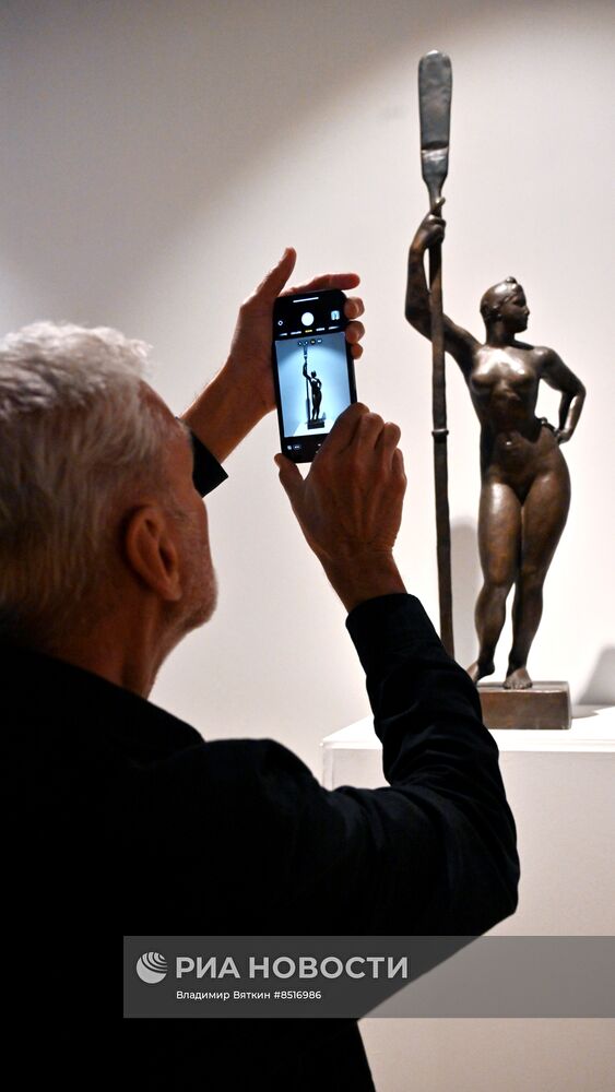 Выставка "Век спорта. К 100-летию московского спорта"