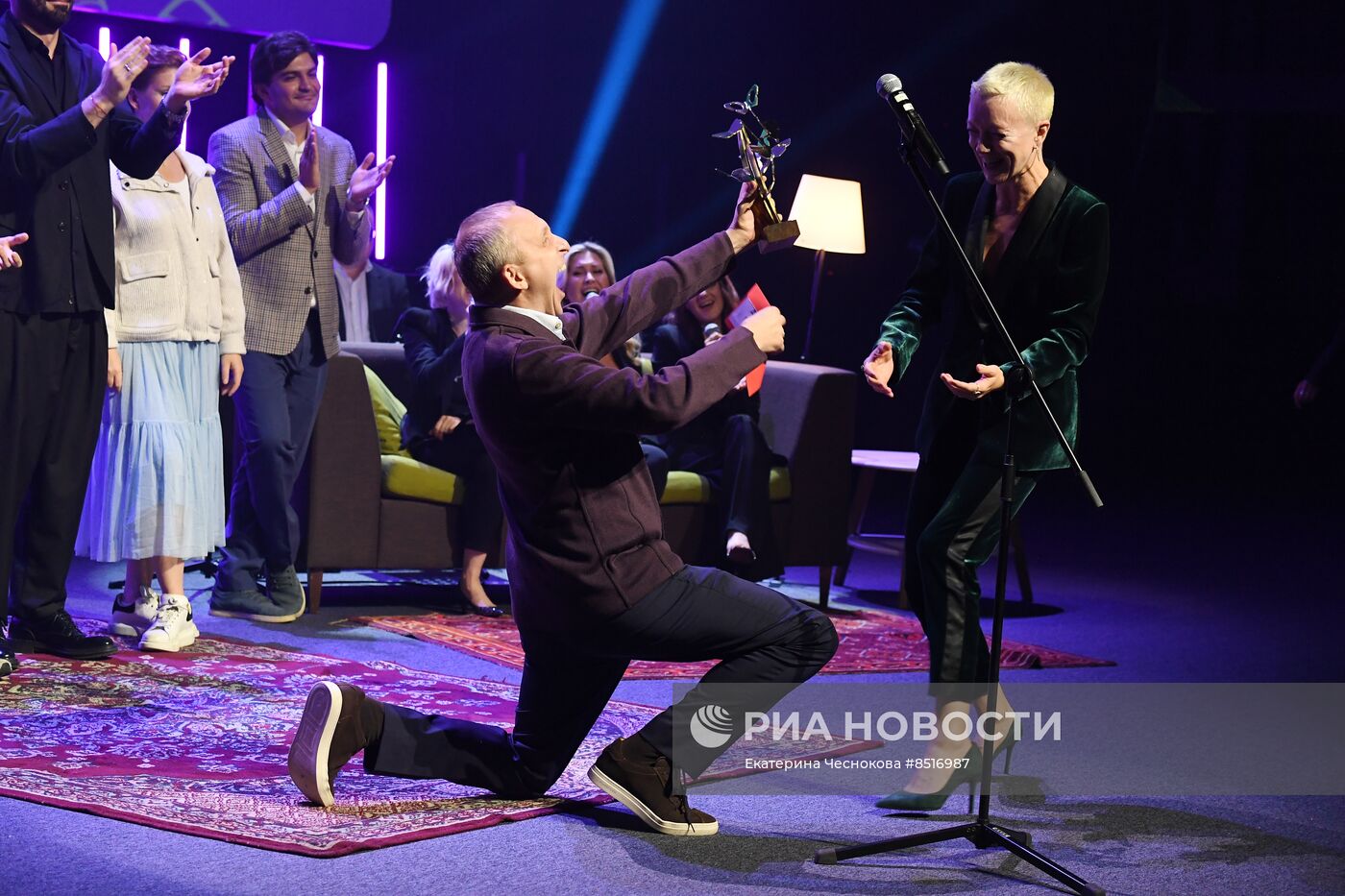 Фестиваль онлайн-кинотеатров "Новый сезон"