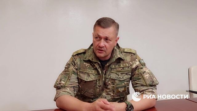 ВСУ практически ежедневно обстреливают Донецк американскими кассетными боеприпасами - Гагин