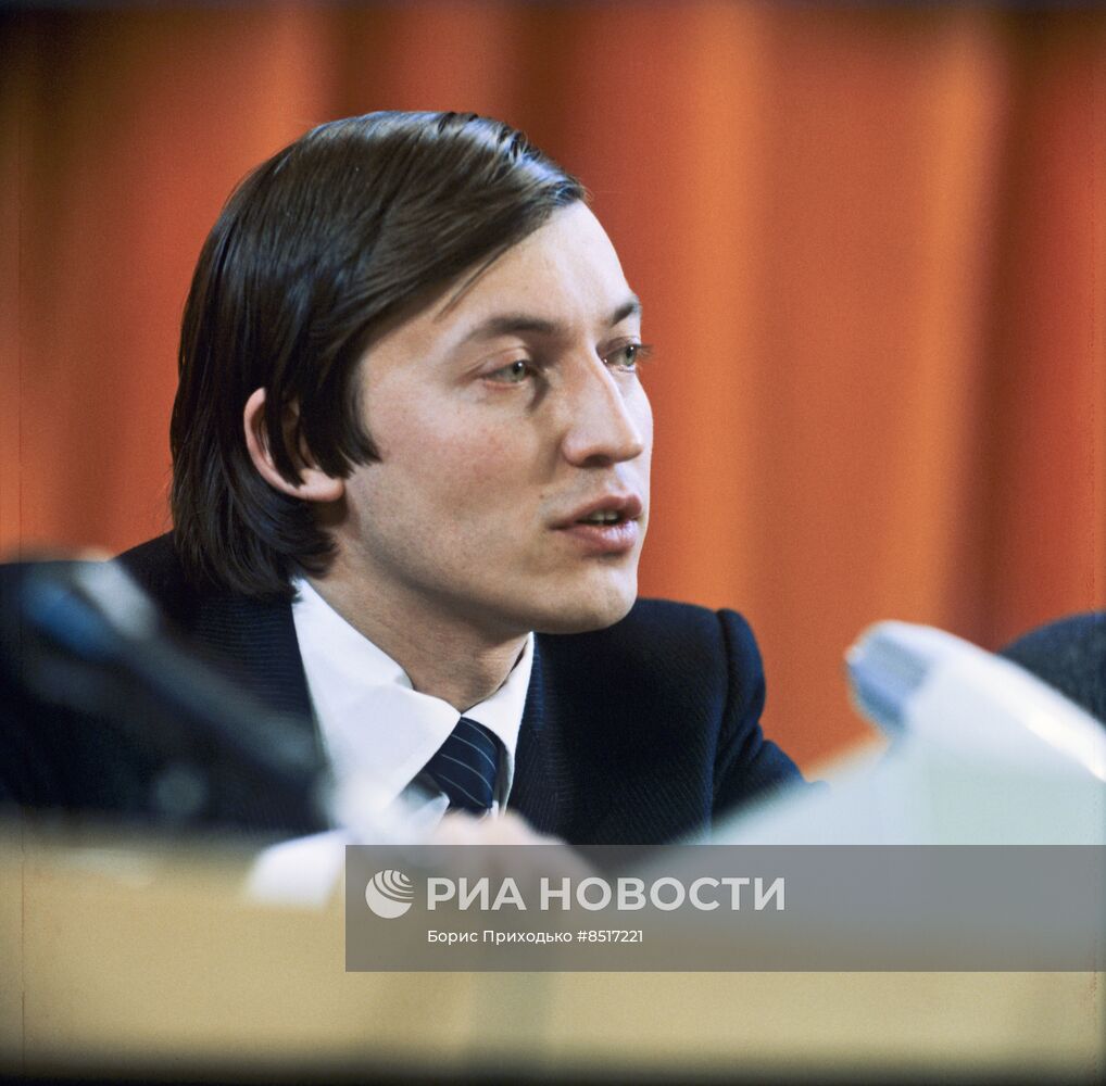 Шахматист Анатолий Карпов