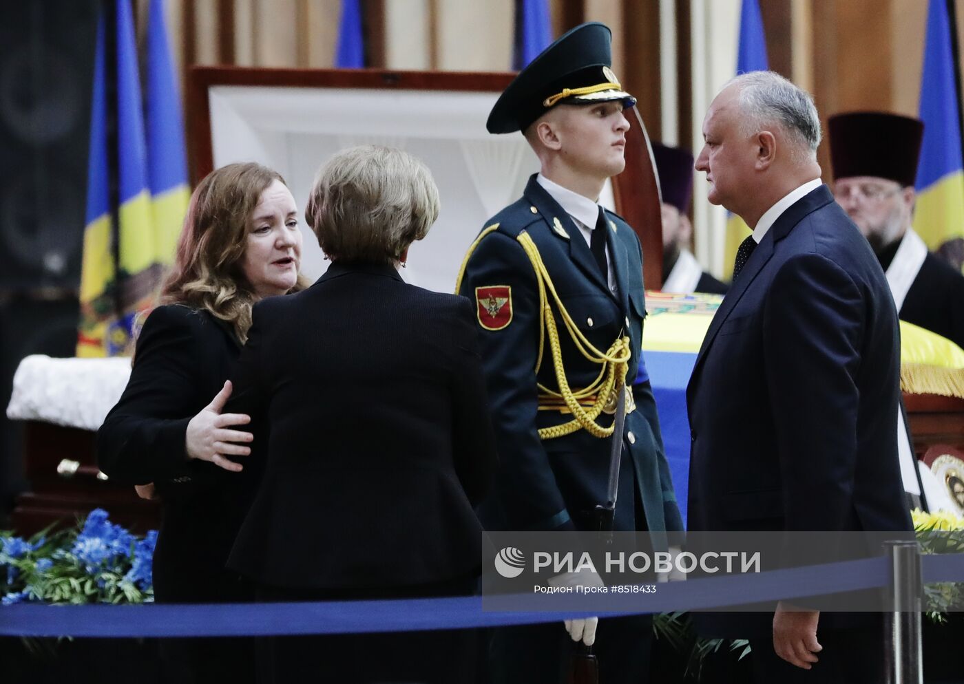 Похороны первого президента Молдавии М. Снегура