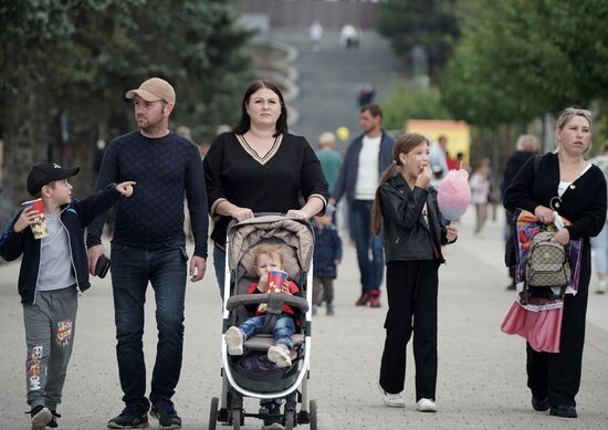 янияДень города в Мариуполе