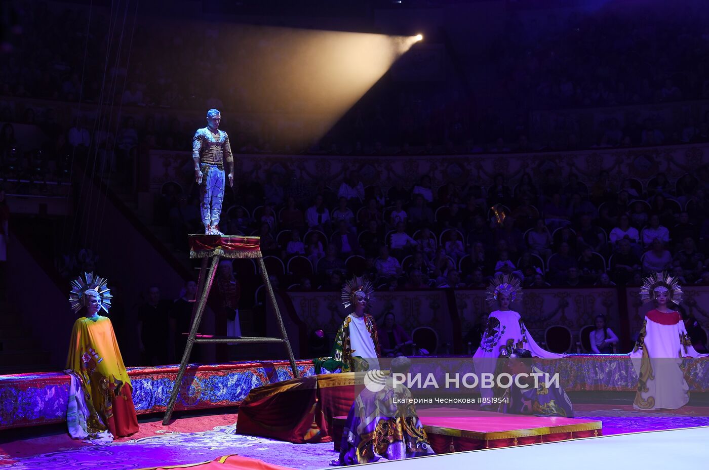 II Международный фестиваль циркового искусства "Без границ"