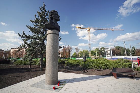 Открытие памятника А. Куинджи в Мариуполе