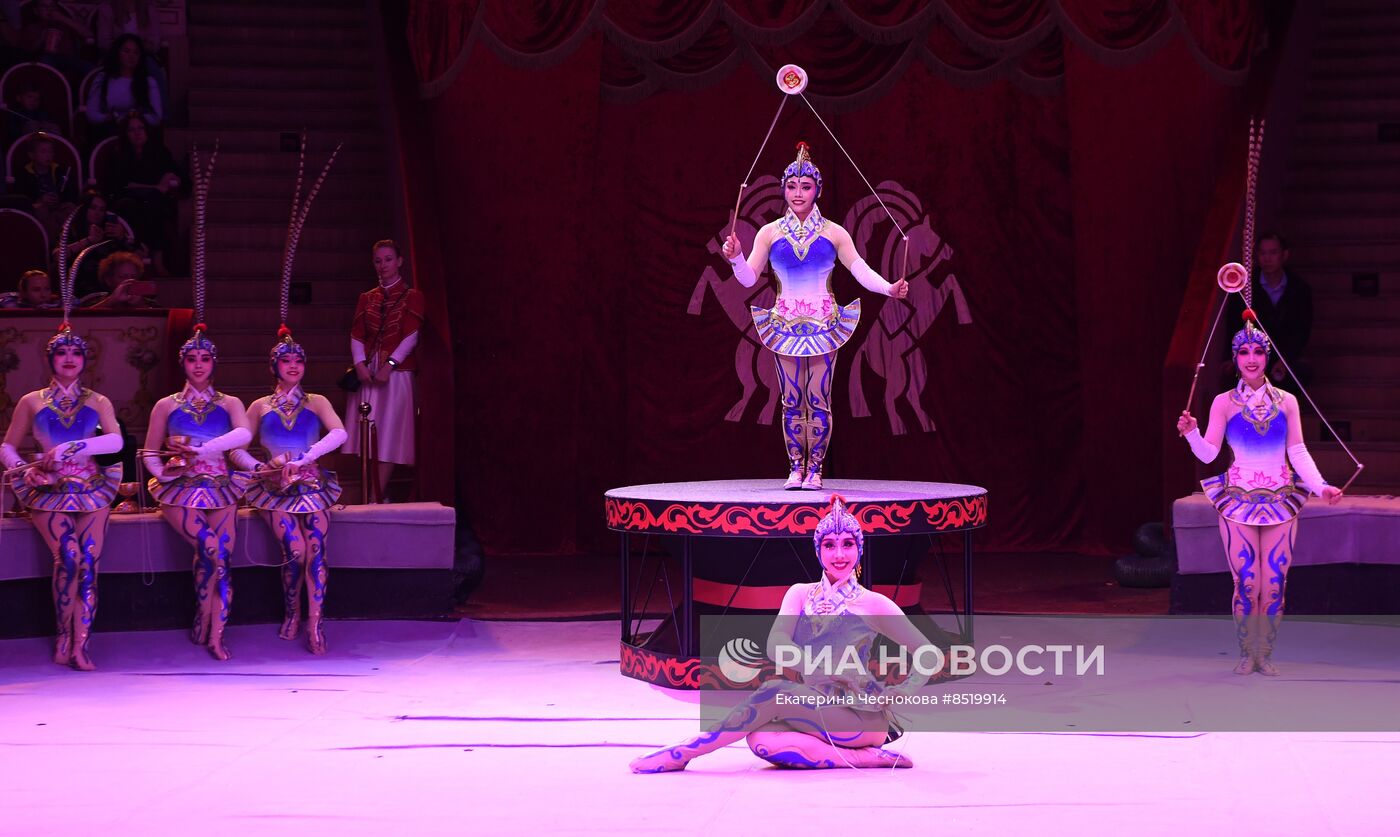 II Международный фестиваль циркового искусства "Без границ"