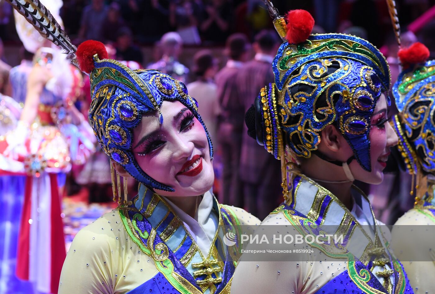 II Международный фестиваль циркового искусства "Без границ"