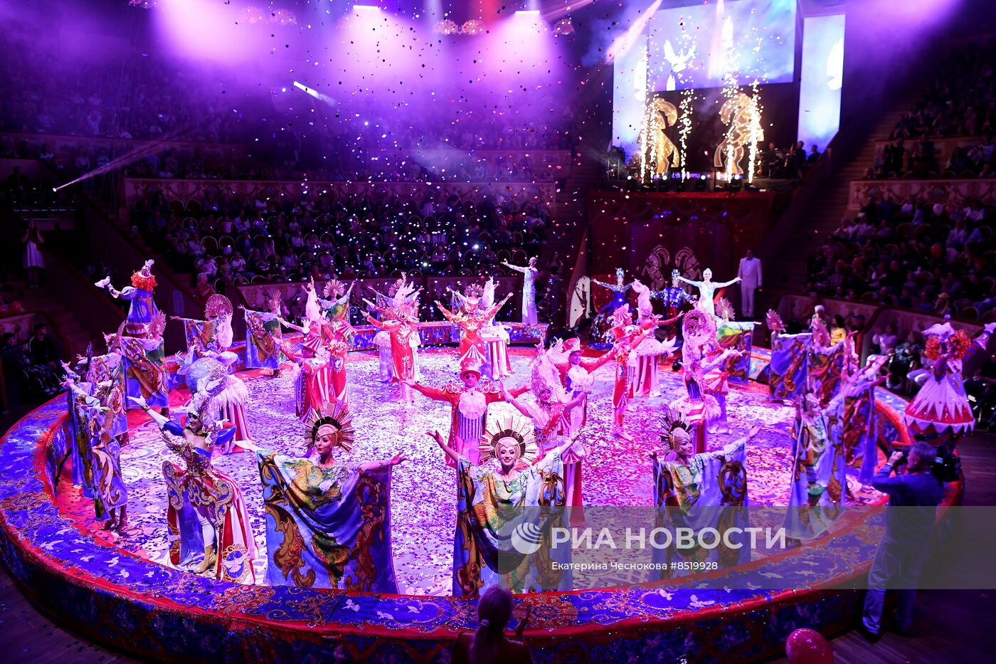 II Международный фестиваль циркового искусства "Без границ"