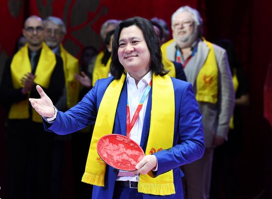 II Международный фестиваль циркового искусства "Без границ"