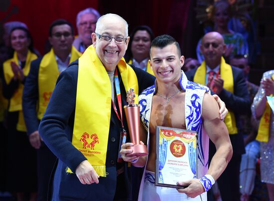 II Международный фестиваль циркового искусства "Без границ"