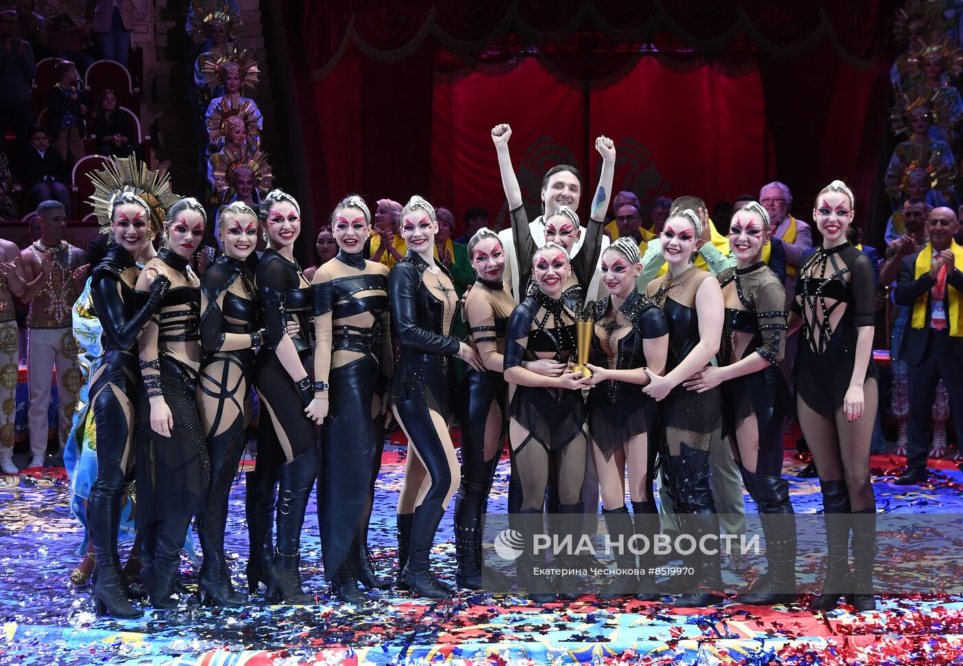 II Международный фестиваль циркового искусства "Без границ"