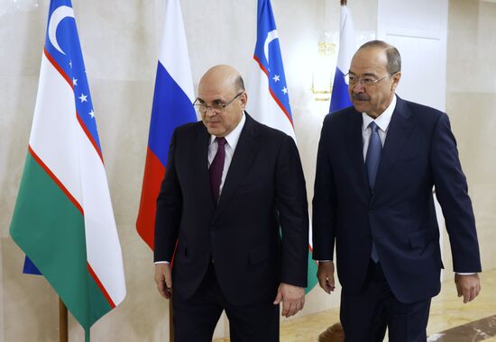 Премьер-министр РФ М. Мишустин провел заседание Совместной комиссии на уровне глав правительств России и Узбекистана