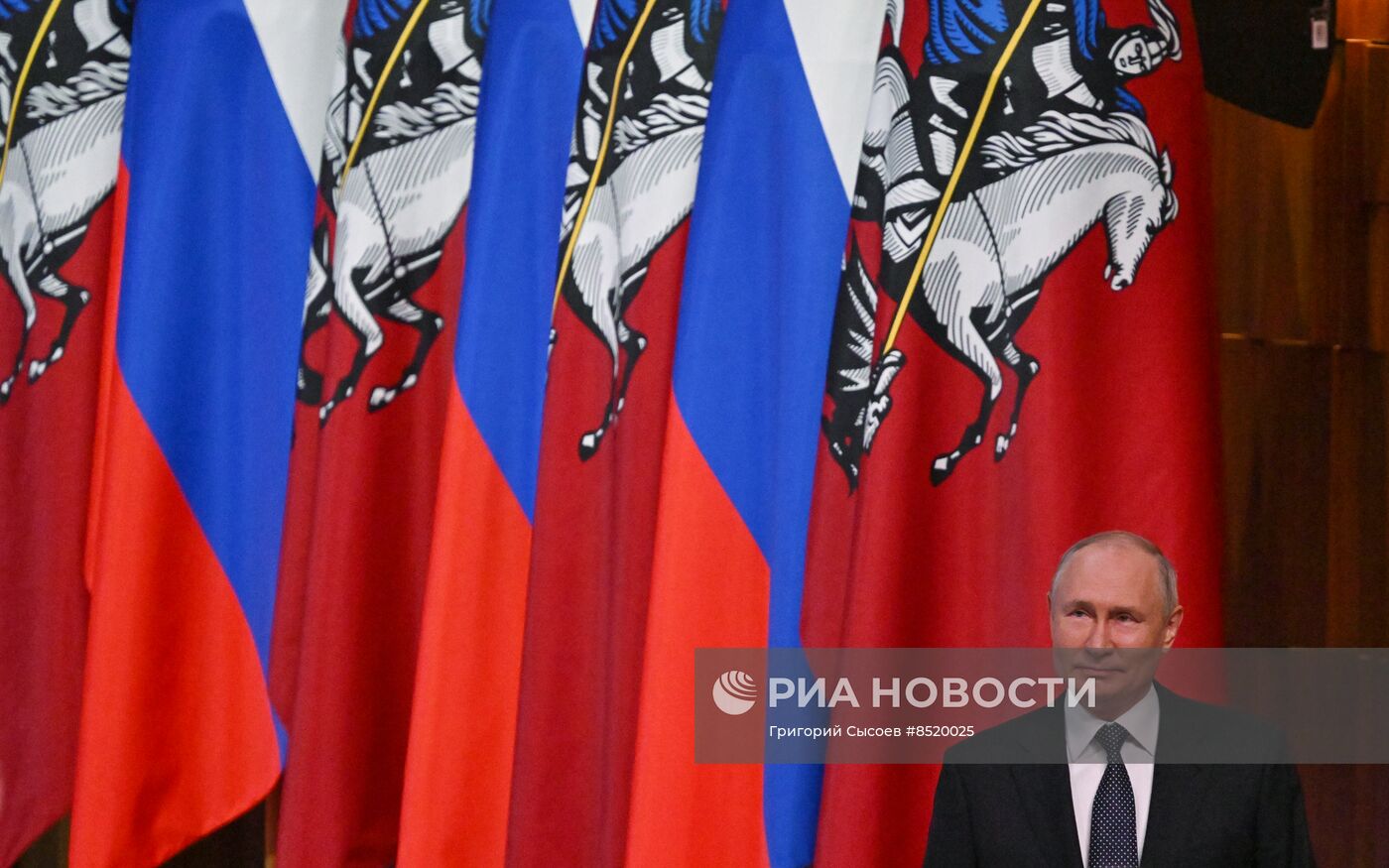 Президент РФ В. Путин принял участие в церемонии инаугурации мэра Москвы