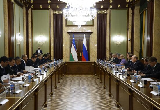 Премьер-министр РФ М. Мишустин провел заседание Совместной комиссии на уровне глав правительств России и Узбекистана