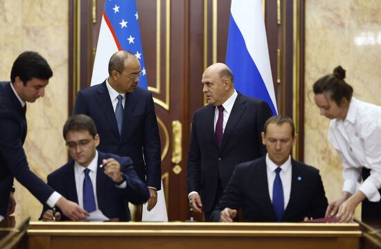 Премьер-министр РФ М. Мишустин провел заседание Совместной комиссии на уровне глав правительств России и Узбекистана