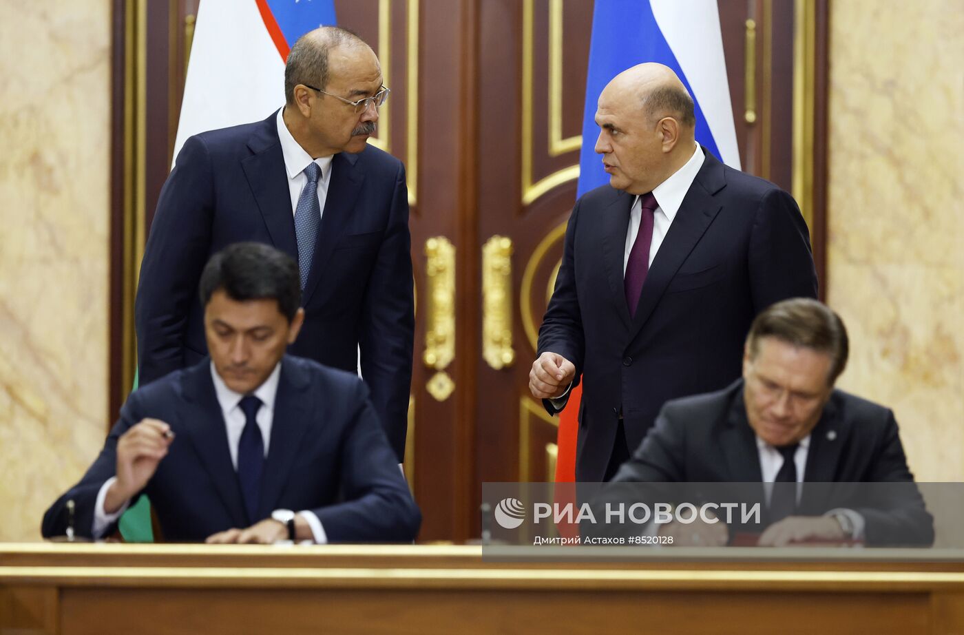 Премьер-министр РФ М. Мишустин провел заседание Совместной комиссии на уровне глав правительств России и Узбекистана