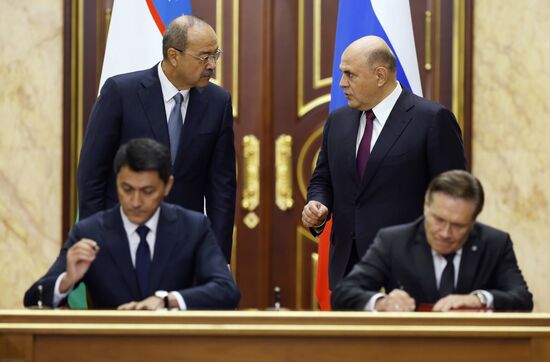 Премьер-министр РФ М. Мишустин провел заседание Совместной комиссии на уровне глав правительств России и Узбекистана