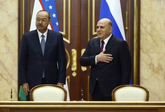 Премьер-министр РФ М. Мишустин провел заседание Совместной комиссии на уровне глав правительств России и Узбекистана