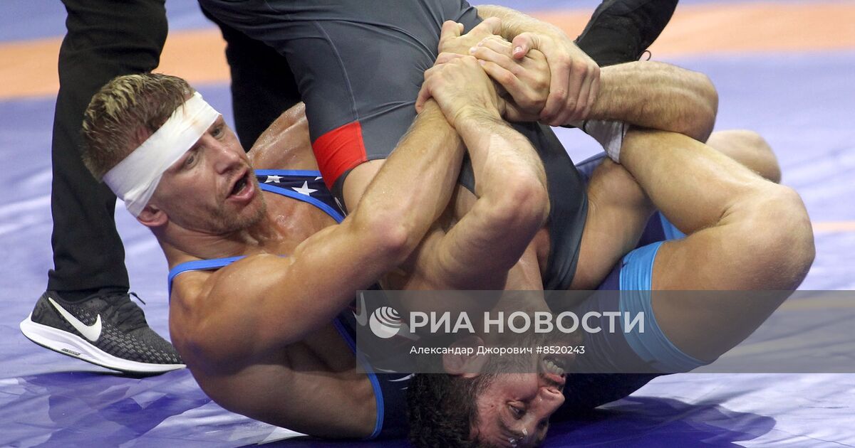 Ахмед усманов борец форма. Ахмед усманов. Халид яхиев борец. Ахмед усманов. Ахмед усманов борец.