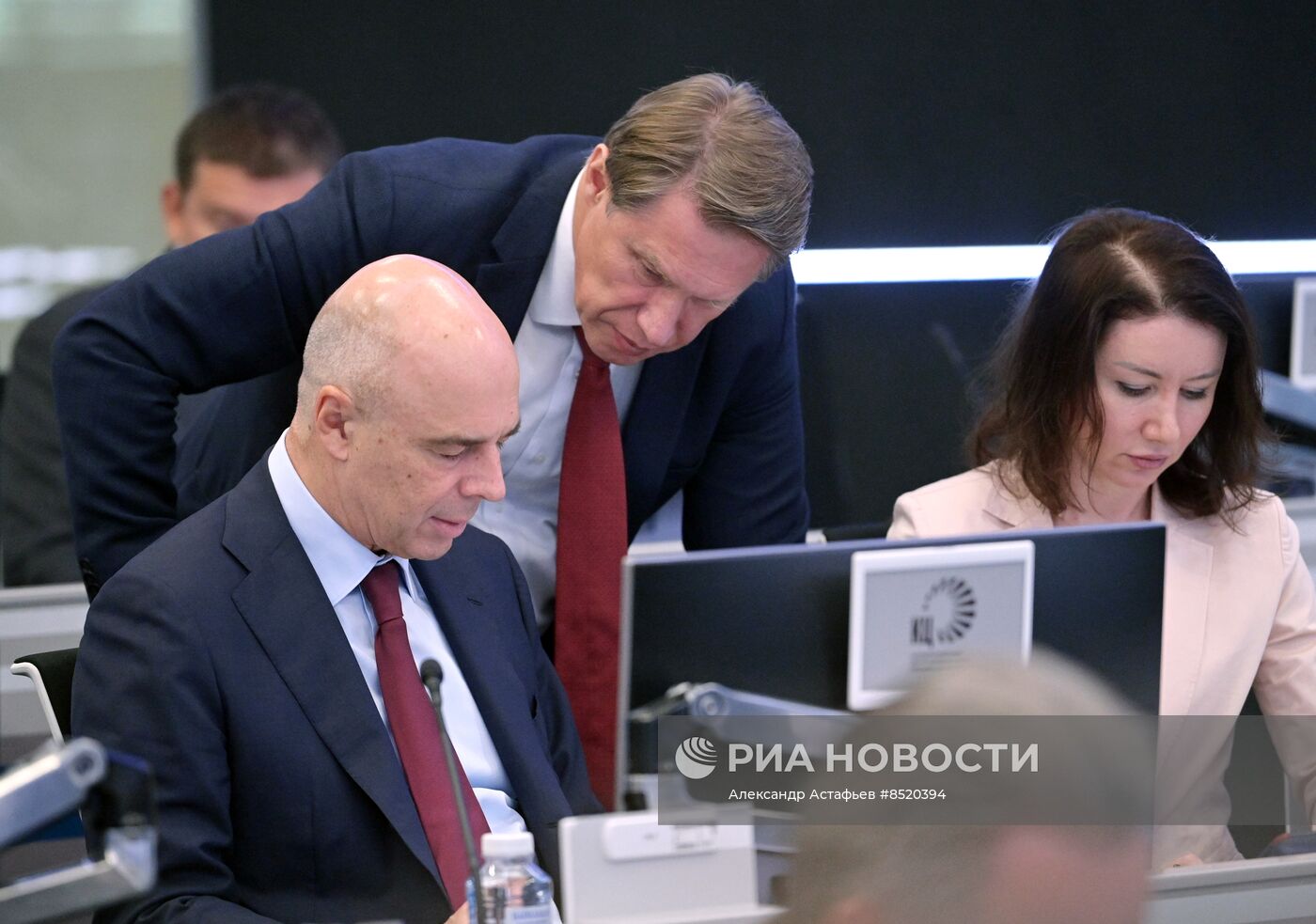 Премьер-министр РФ М. Мишустин провел стратегическую сессию по направлению "Стратегия развития инфраструктуры"