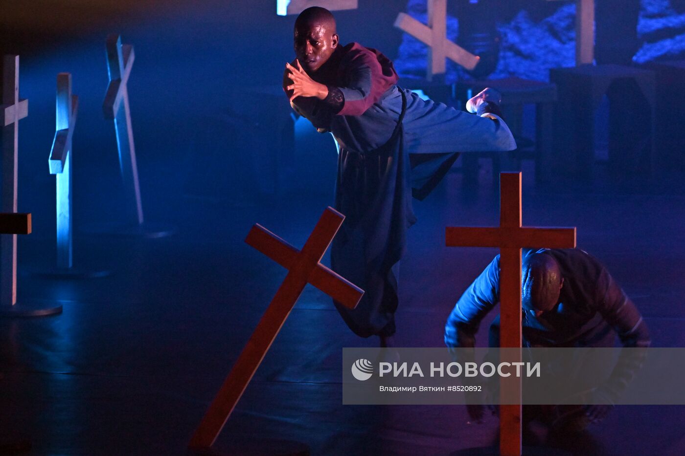 Спектакль "Сион: Реквием по Болеро Равеля"