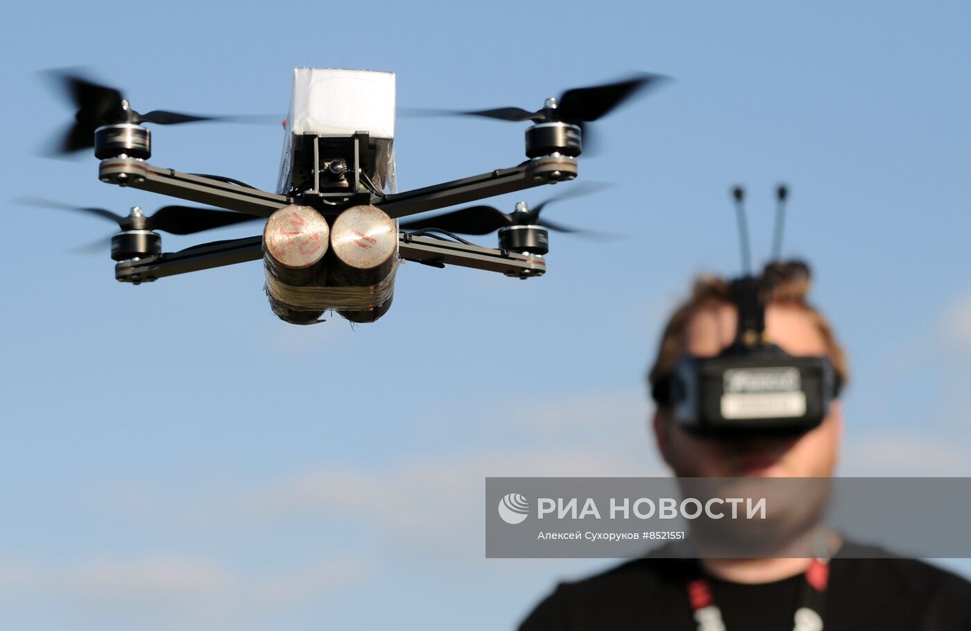 Испытания боевых дронов на аэродроме в Тамбове