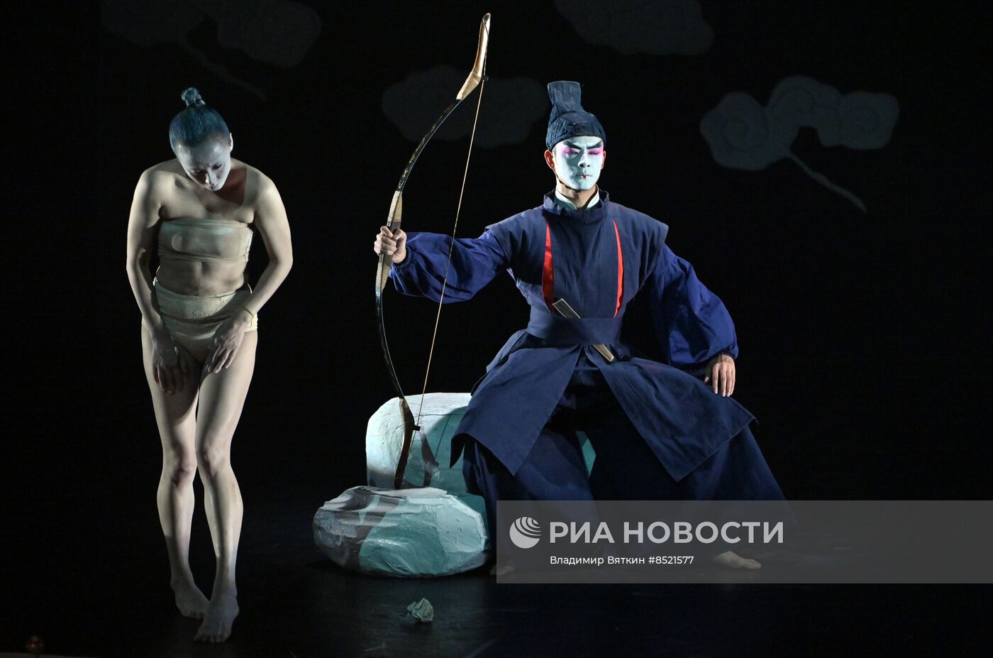 Спектакль "Чайное заклинание"