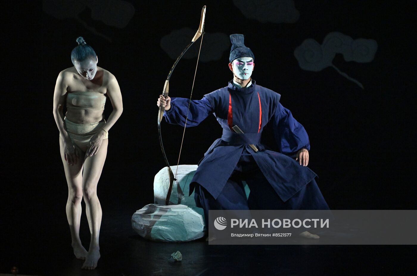 Спектакль "Чайное заклинание"