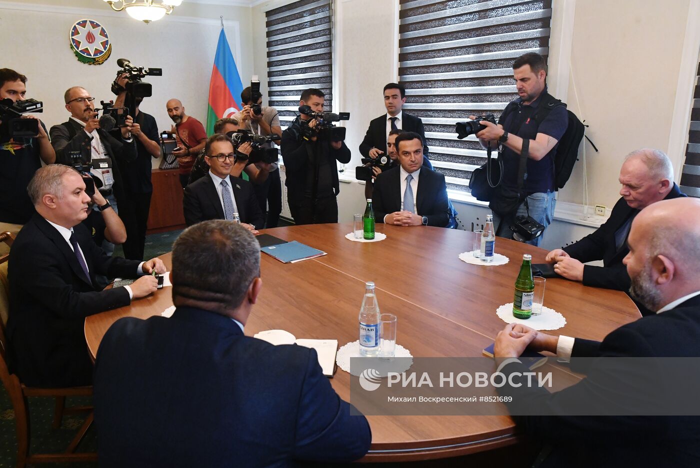 Встреча представителей Азербайджана с делегацией армян Карабаха в г. Евлах